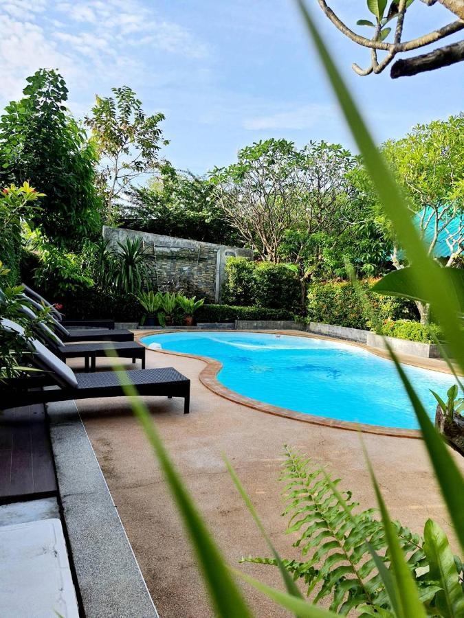 Areeya Phubeach Resort Coliving Coworking Ao Nang المظهر الخارجي الصورة